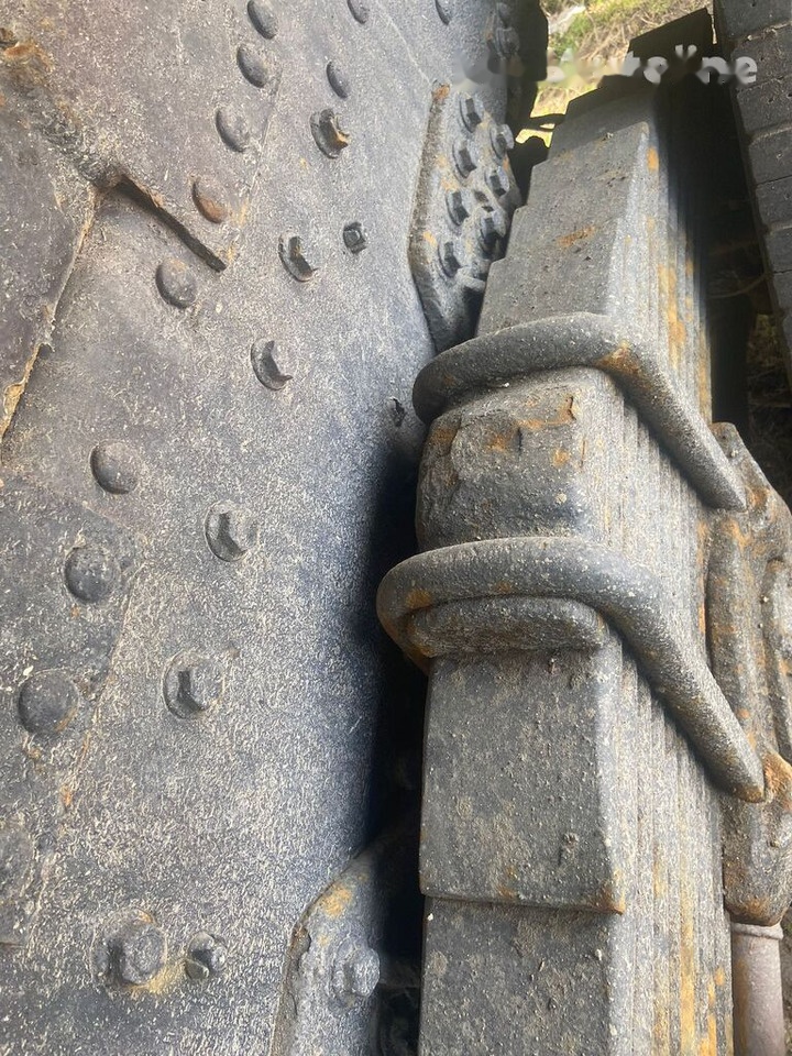 MAN 41-422 - Trakker 8x4 - Diferential 100 TONE - Billenőplatós teherautó: 5 kép. MAN 41-422 - Trakker 8x4 - Diferential 100 TONE - Billenőplatós teherautó: 5 kép.