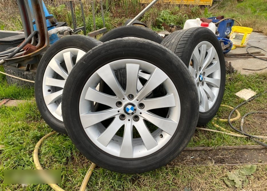 Michelin seria 7 - Komplett kerék: 1 kép. Michelin seria 7 - Komplett kerék: 1 kép.