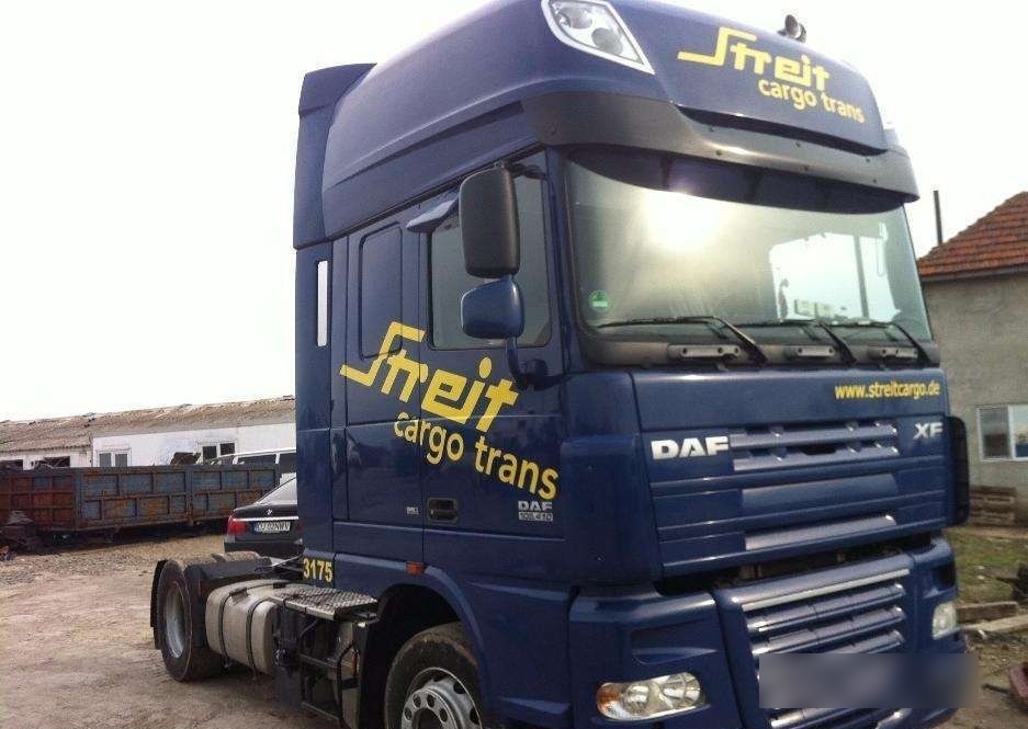 DAF Dezmembrari XF 105 EURO 5 - Nyergesvontató: 1 kép. DAF Dezmembrari XF 105 EURO 5 - Nyergesvontató: 1 kép.