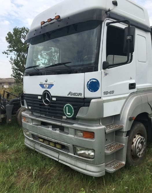 Mercedes-Benz Actros MP1, MP2, MP3 PARC - Nyergesvontató: 2 kép. Mercedes-Benz Actros MP1, MP2, MP3 PARC - Nyergesvontató: 2 kép.