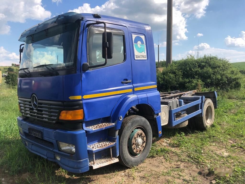 Mercedes-Benz Atego - Nyergesvontató: 3 kép. Mercedes-Benz Atego - Nyergesvontató: 3 kép.