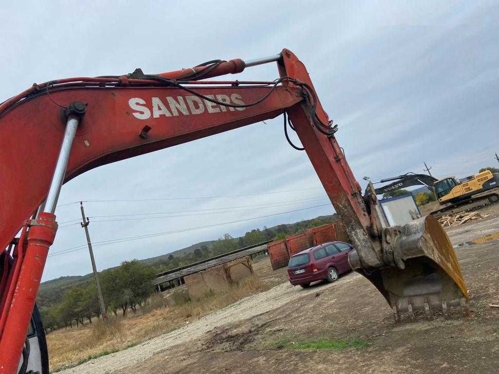 O&K RH6,5 excavator - dezmembrari - Lánctalpas kotró: 5 kép. O&K RH6,5 excavator - dezmembrari - Lánctalpas kotró: 5 kép.