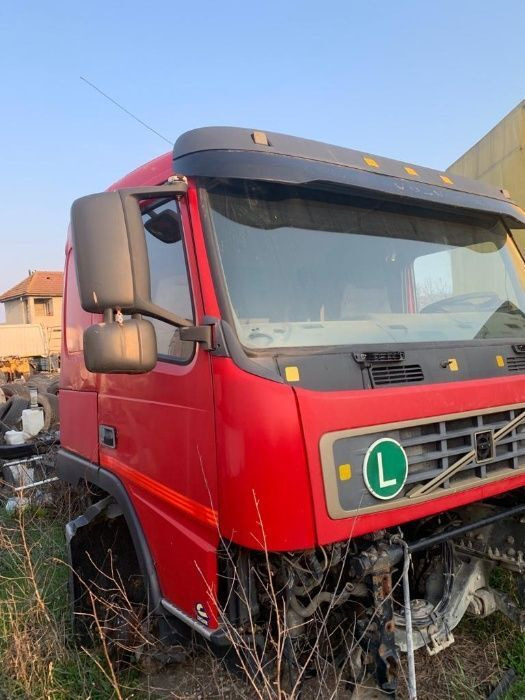 Piese din Dezmembrari Volvo FM 12 - Motor - Teherautó: 2 kép. Piese din Dezmembrari Volvo FM 12 - Motor - Teherautó: 2 kép.