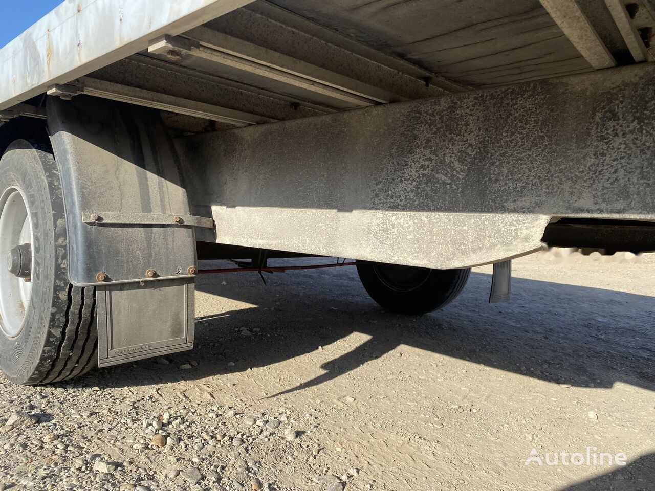 Schmitz Cargobull REPACOM Rema remorca 6,5 m lungime platforma pentru marfa / util - Platós pótkocsi: 3 kép. Schmitz Cargobull REPACOM Rema remorca 6,5 m lungime platforma pentru marfa / util - Platós pótkocsi: 3 kép.