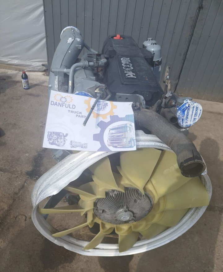 DAF MX 300S1 DAF XF 105, CF 85 - Motor - Teherautó: 4 kép. DAF MX 300S1 DAF XF 105, CF 85 - Motor - Teherautó: 4 kép.