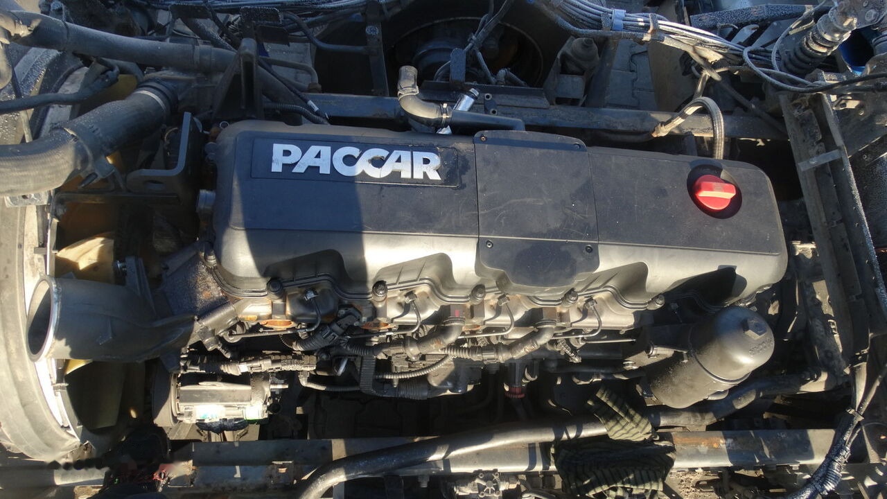 DAF MX375 DAF XF 105 - Motor - Teherautó: 1 kép. DAF MX375 DAF XF 105 - Motor - Teherautó: 1 kép.
