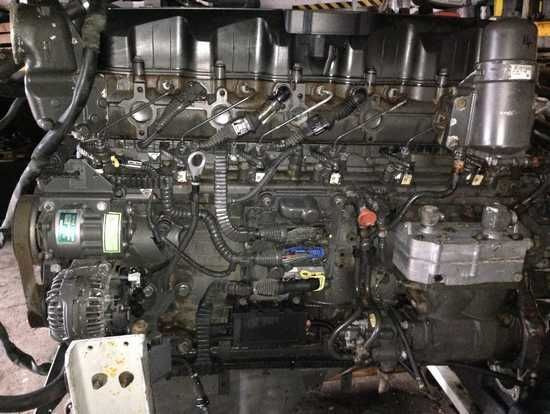 DAF MX375 DAF XF 105 - Motor - Teherautó: 1 kép. DAF MX375 DAF XF 105 - Motor - Teherautó: 1 kép.