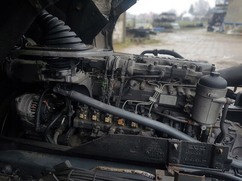 DAF Paccar PR 265S2 DAF CF 75 - Motor - Teherautó: 1 kép. DAF Paccar PR 265S2 DAF CF 75 - Motor - Teherautó: 1 kép.