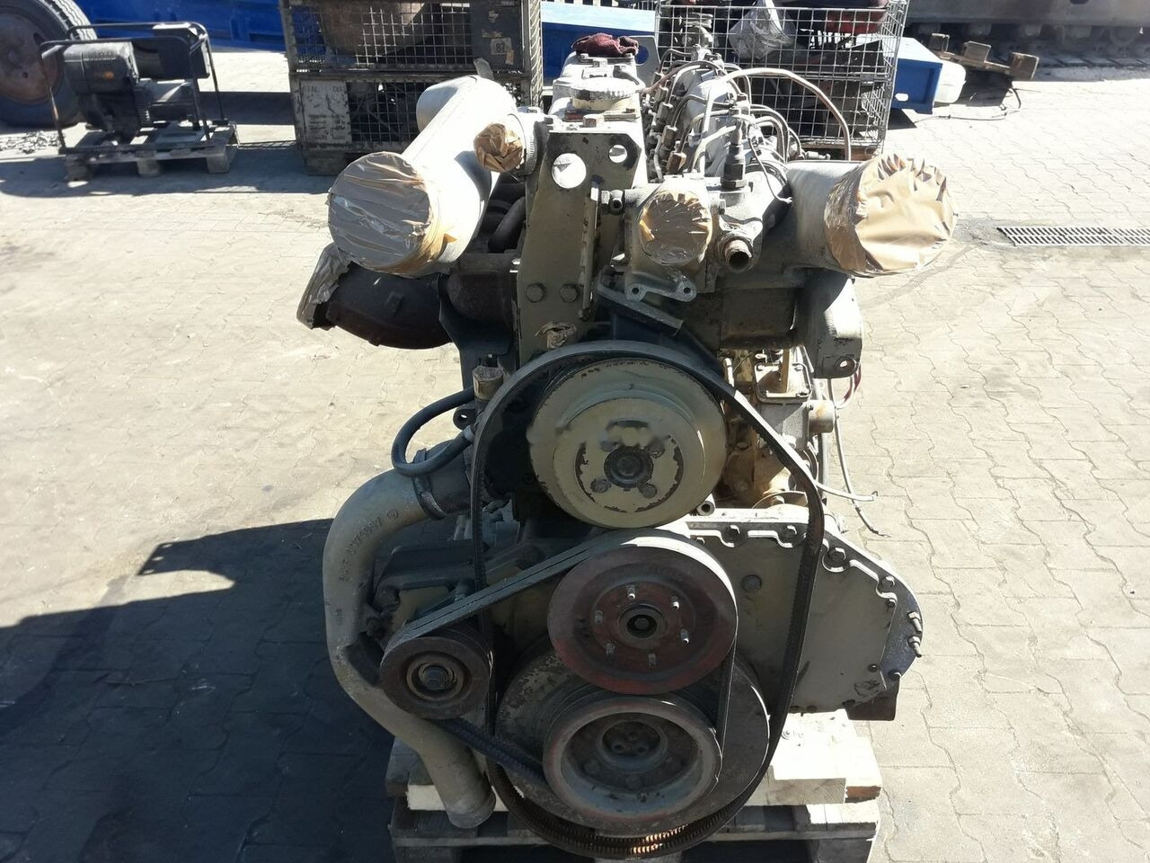 DAF WS282 ATI DAF 95 - Motor - Teherautó: 3 kép. DAF WS282 ATI DAF 95 - Motor - Teherautó: 3 kép.