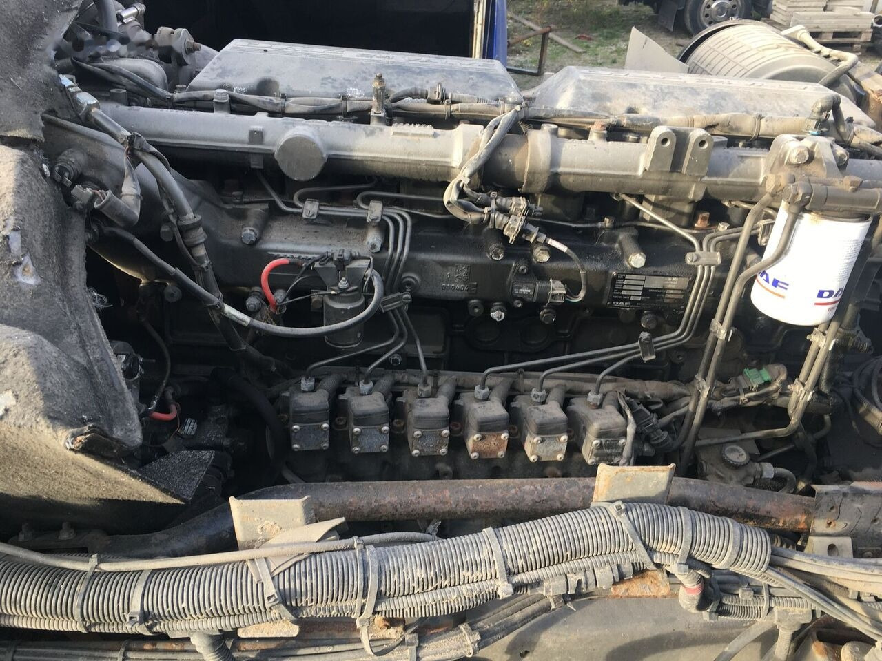 DAF XE 280C DAF CF 85, XF 95 - Motor - Teherautó: 1 kép. DAF XE 280C DAF CF 85, XF 95 - Motor - Teherautó: 1 kép.