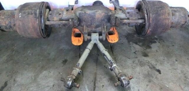 MAN 152694 MAN truck - Tengely és alkatrészek - Teherautó: 1 kép. MAN 152694 MAN truck - Tengely és alkatrészek - Teherautó: 1 kép.