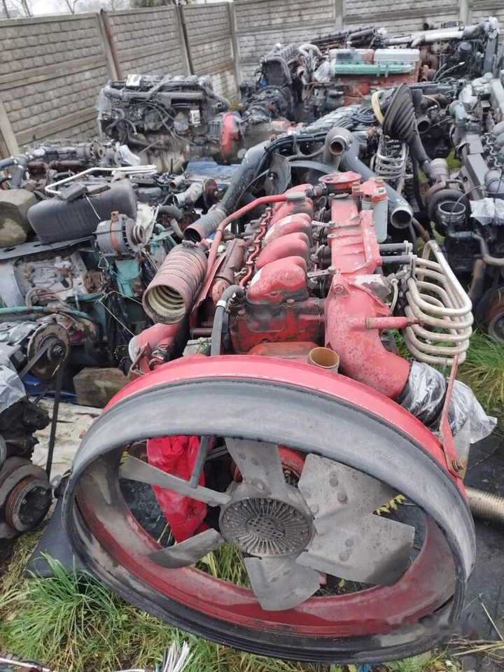 MAN D2865 MAN F90 - Motor - Teherautó: 4 kép. MAN D2865 MAN F90 - Motor - Teherautó: 4 kép.