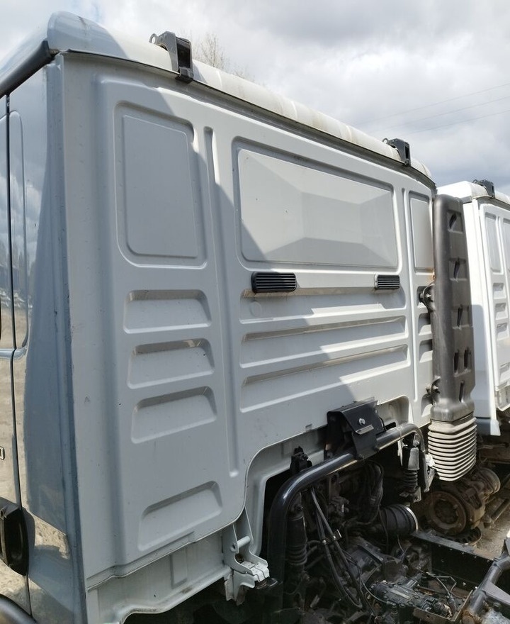 MAN TGL MAN Man TGL - Fülke - Teherautó: 3 kép. MAN TGL MAN Man TGL - Fülke - Teherautó: 3 kép.