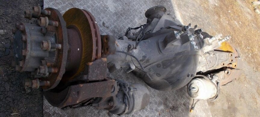 MAN truck - Tengely és alkatrészek - Teherautó: 4 kép. MAN truck - Tengely és alkatrészek - Teherautó: 4 kép.