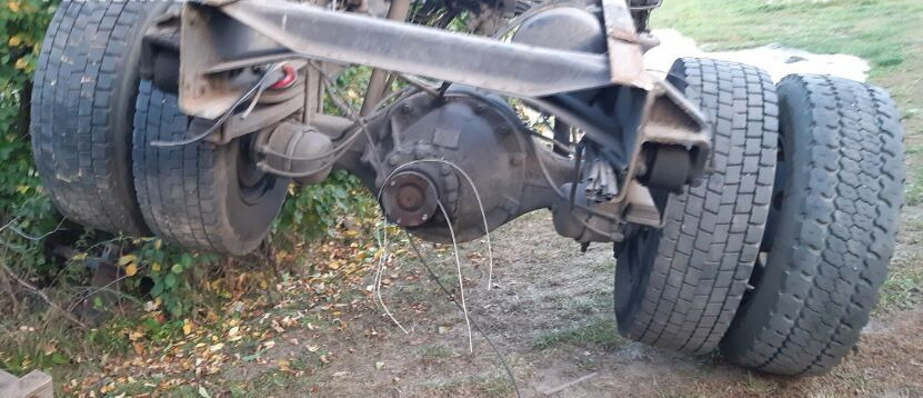 MAN truck - Tengely és alkatrészek - Teherautó: 5 kép. MAN truck - Tengely és alkatrészek - Teherautó: 5 kép.