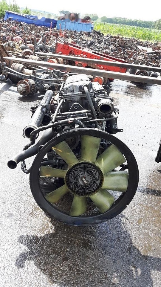 Scania DC 11 01 L01 Scania 4 - Motor - Teherautó: 4 kép. Scania DC 11 01 L01 Scania 4 - Motor - Teherautó: 4 kép.