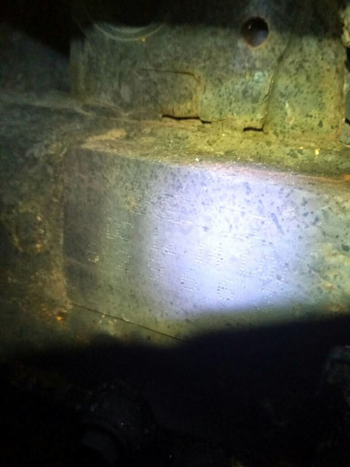 Scania DC1214 HPI Scania R 420 HPI E3 - Motor - Teherautó: 5 kép. Scania DC1214 HPI Scania R 420 HPI E3 - Motor - Teherautó: 5 kép.