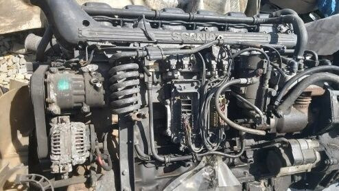 Scania DT1211 truck - Motor - Teherautó: 1 kép. Scania DT1211 truck - Motor - Teherautó: 1 kép.