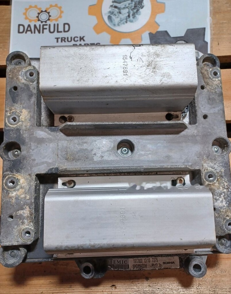 Scania truck - ECU - Teherautó: 2 kép. Scania truck - ECU - Teherautó: 2 kép.