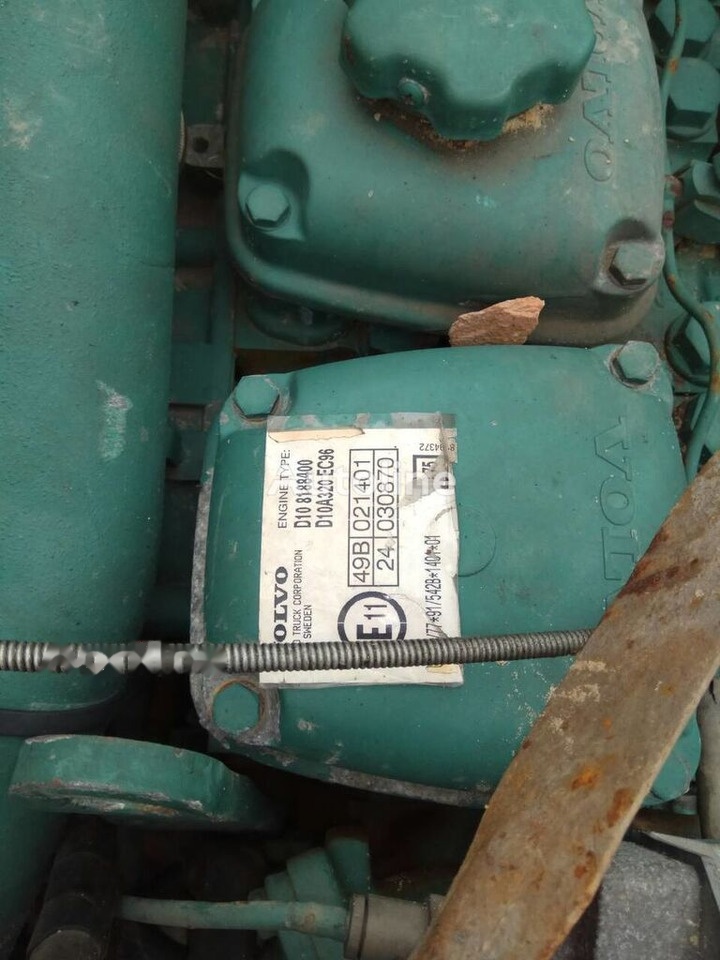 Volvo D10A 320 Volvo FL FM - Motor - Teherautó: 4 kép. Volvo D10A 320 Volvo FL FM - Motor - Teherautó: 4 kép.