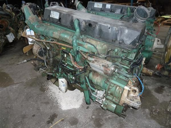 Volvo D13A400 EC01 Volvo FM, FMX - Motor - Teherautó: 1 kép. Volvo D13A400 EC01 Volvo FM, FMX - Motor - Teherautó: 1 kép.