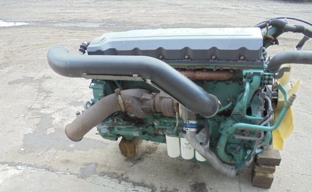 Volvo D13A440 EC06B Volvo FM, FMX - Motor - Teherautó: 4 kép. Volvo D13A440 EC06B Volvo FM, FMX - Motor - Teherautó: 4 kép.