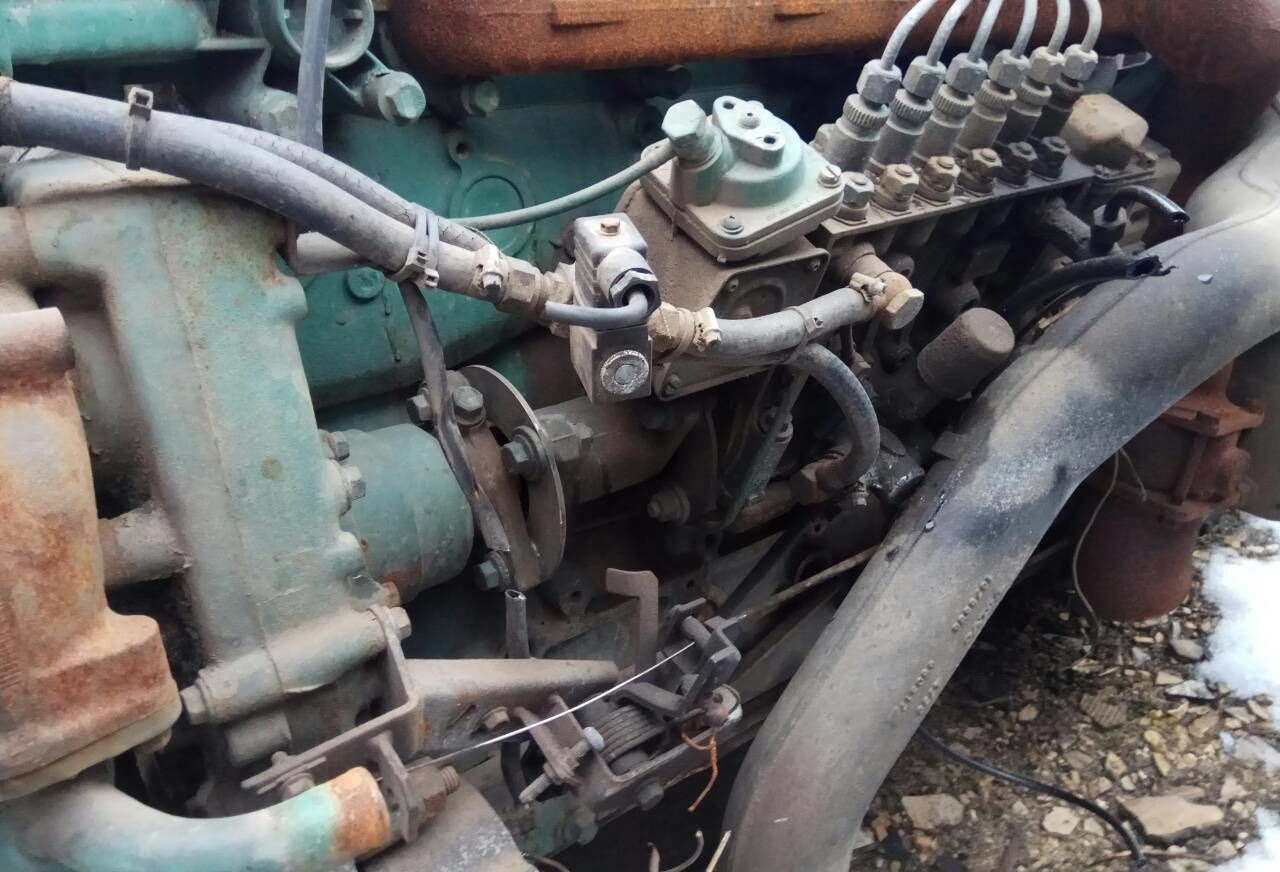 Volvo TD63 Volvo FL6 - Motor - Teherautó: 2 kép. Volvo TD63 Volvo FL6 - Motor - Teherautó: 2 kép.