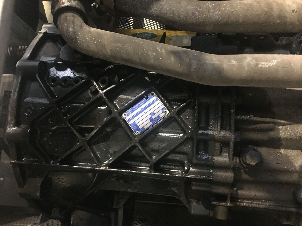 ZF 12AS 2331TD +intarder 1353041012 - Sebességváltó - Teherautó: 3 kép. ZF 12AS 2331TD +intarder 1353041012 - Sebességváltó - Teherautó: 3 kép.