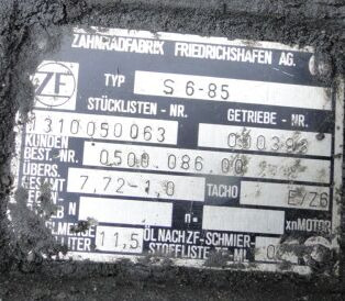 ZF S6-85 1310050063 - Sebességváltó - Teherautó: 2 kép. ZF S6-85 1310050063 - Sebességváltó - Teherautó: 2 kép.