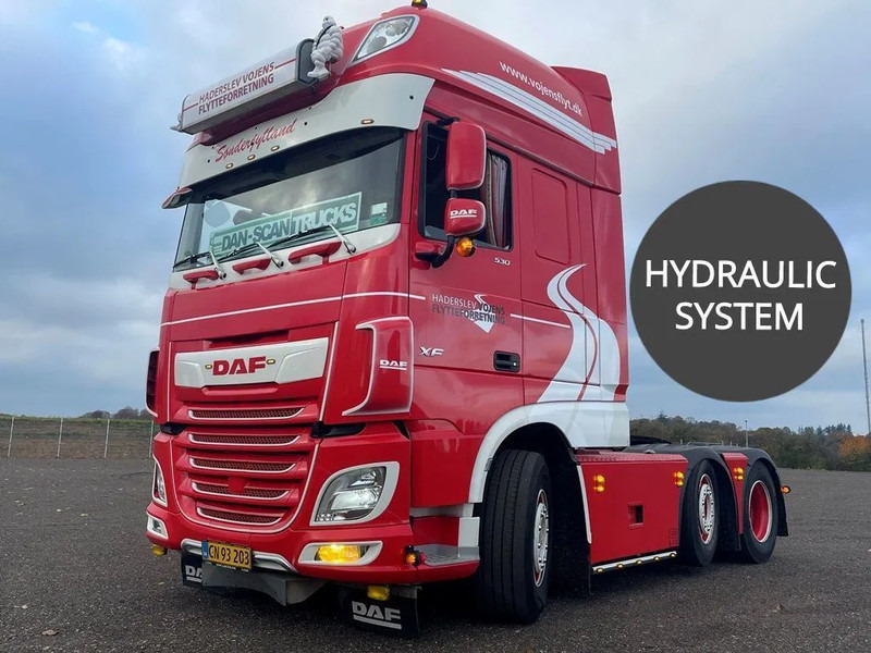 DAF XF 530 Twensteer Special interior. Full Air suspension Hydr. system - Nyergesvontató: 1 kép. DAF XF 530 Twensteer Special interior. Full Air suspension Hydr. system - Nyergesvontató: 1 kép.