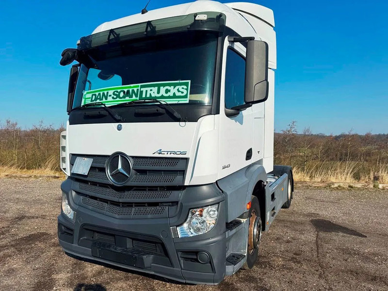 Mercedes-Benz Actros 1843 Euro 6. - Nyergesvontató: 4 kép. Mercedes-Benz Actros 1843 Euro 6. - Nyergesvontató: 4 kép.