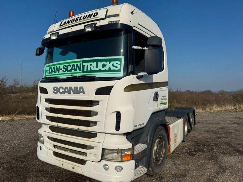 Scania R440 Air / Air suspension. Hydr. system. - Nyergesvontató: 4 kép. Scania R440 Air / Air suspension. Hydr. system. - Nyergesvontató: 4 kép.