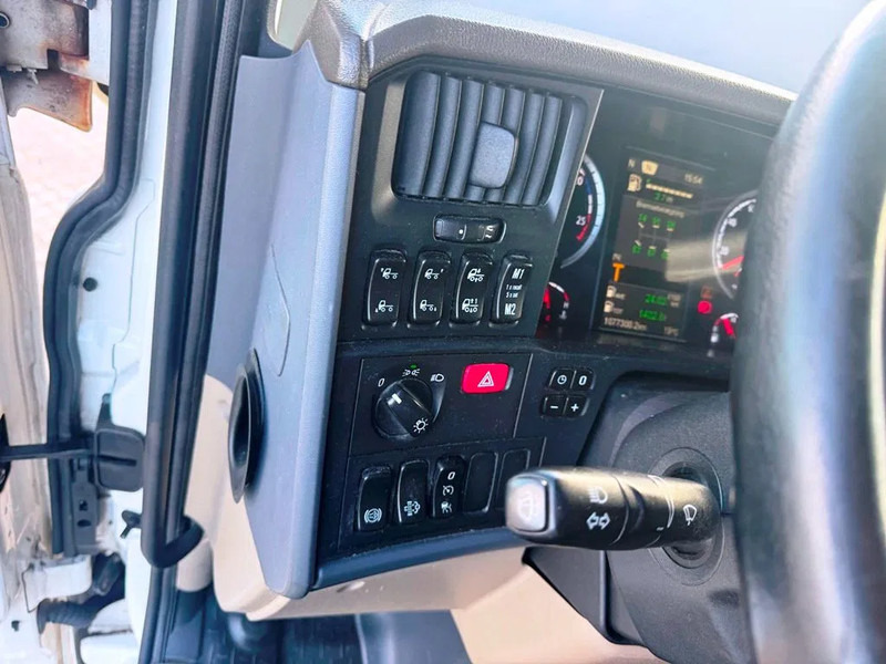 Nyergesvontató Scania R450 Air / Air suspension. Opticruise / Retarder.: 15 kép.