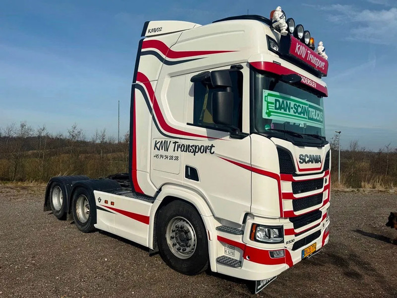 Scania R530 V8 NGS Special Interior. - Nyergesvontató: 3 kép. Scania R530 V8 NGS Special Interior. - Nyergesvontató: 3 kép.