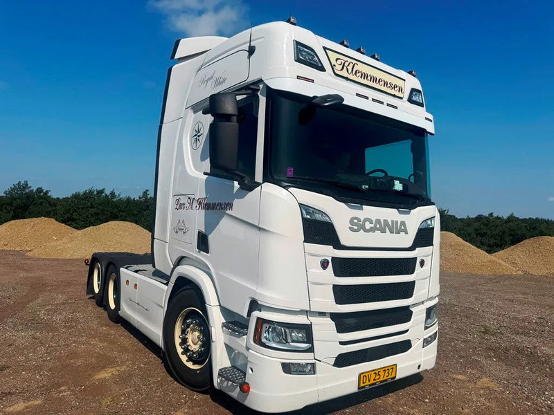 Scania R540 NGS Air Air Suspension. hydr, system. - Nyergesvontató: 4 kép. Scania R540 NGS Air Air Suspension. hydr, system. - Nyergesvontató: 4 kép.