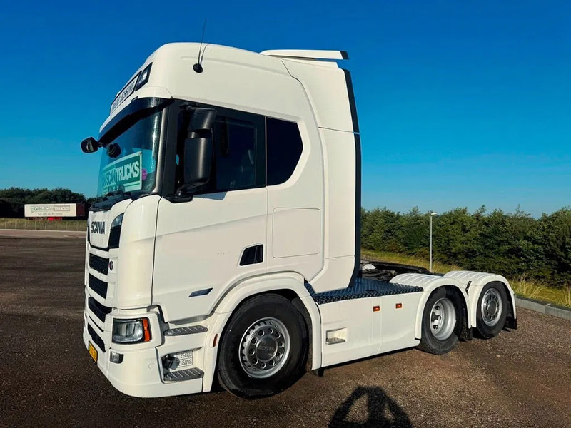 Scania R560 NGS 6x2*4 Rear steering. - Nyergesvontató: 3 kép. Scania R560 NGS 6x2*4 Rear steering. - Nyergesvontató: 3 kép.