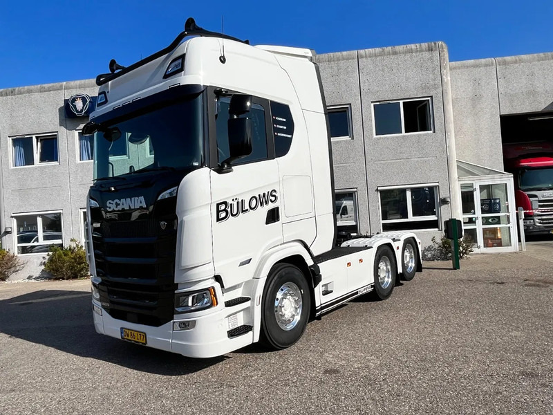 Scania S540 NGS Hydr. system. Air / Air suspension. like new - Nyergesvontató: 3 kép. Scania S540 NGS Hydr. system. Air / Air suspension. like new - Nyergesvontató: 3 kép.