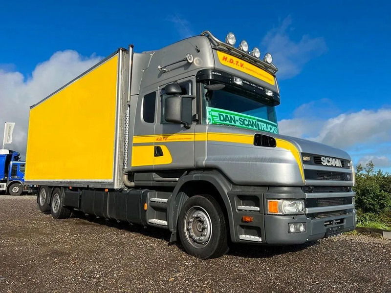 Scania T420 Exaust Miljø filter. - Dobozos felépítményű teherautó: 2 kép. Scania T420 Exaust Miljø filter. - Dobozos felépítményű teherautó: 2 kép.