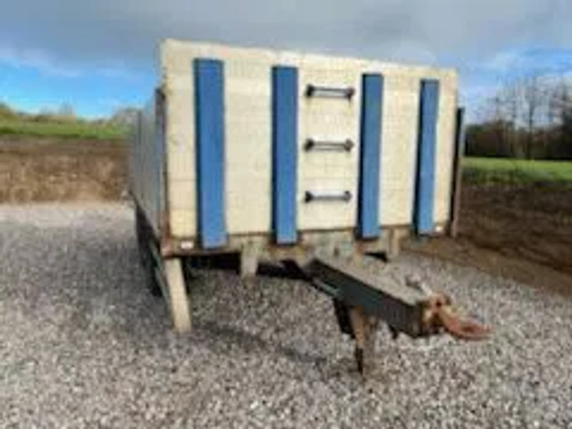 ZORZI Tandem trailer aluminium site - Platós pótkocsi: 4 kép. ZORZI Tandem trailer aluminium site - Platós pótkocsi: 4 kép.
