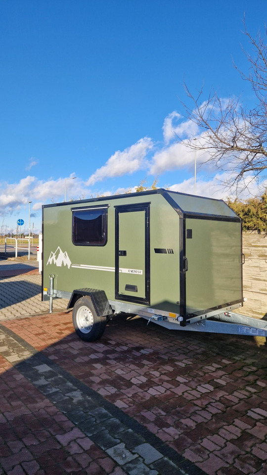 Minicamp Everest Lekki mały kemping camper DMC 600 do 1000kg NOWA - Lakókocsi: 5 kép. Minicamp Everest Lekki mały kemping camper DMC 600 do 1000kg NOWA - Lakókocsi: 5 kép.