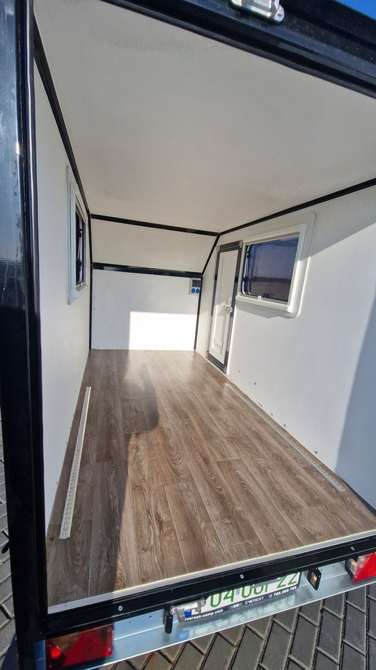Minicamp Everest Lekki mały kemping camper DMC 600 do 1000kg NOWA - Lakókocsi: 2 kép. Minicamp Everest Lekki mały kemping camper DMC 600 do 1000kg NOWA - Lakókocsi: 2 kép.