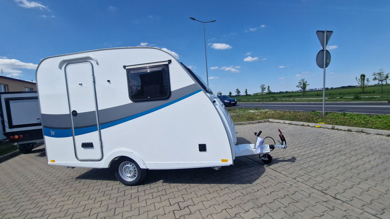 N-SPORT Niewiadów Kempingowa dla 3 osób DMC 750kg. - Lakókocsi: 4 kép. N-SPORT Niewiadów Kempingowa dla 3 osób DMC 750kg. - Lakókocsi: 4 kép.