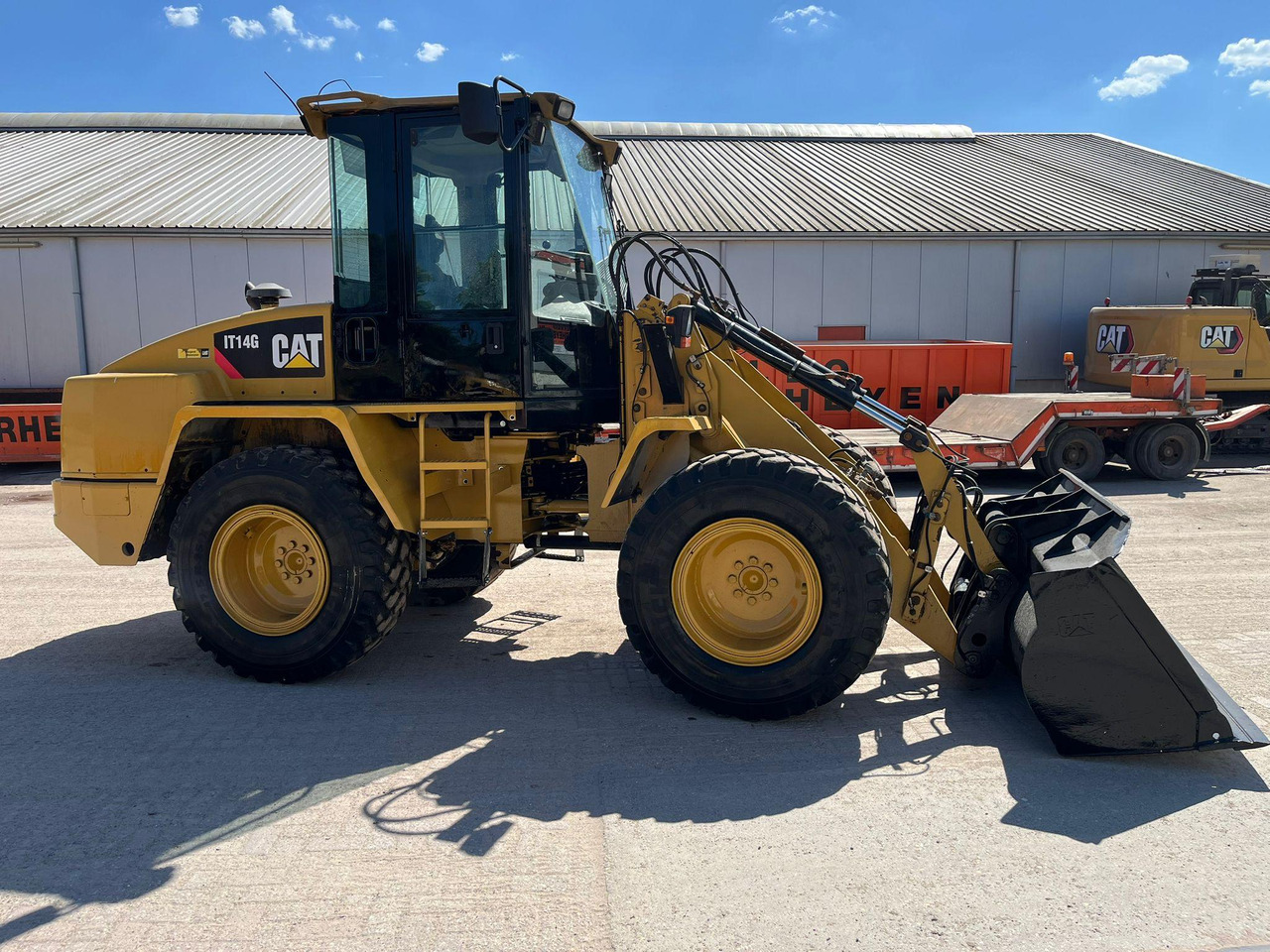 Caterpillar IT 14G - Gumikerekes homlokrakodó: 4 kép. Caterpillar IT 14G - Gumikerekes homlokrakodó: 4 kép.
