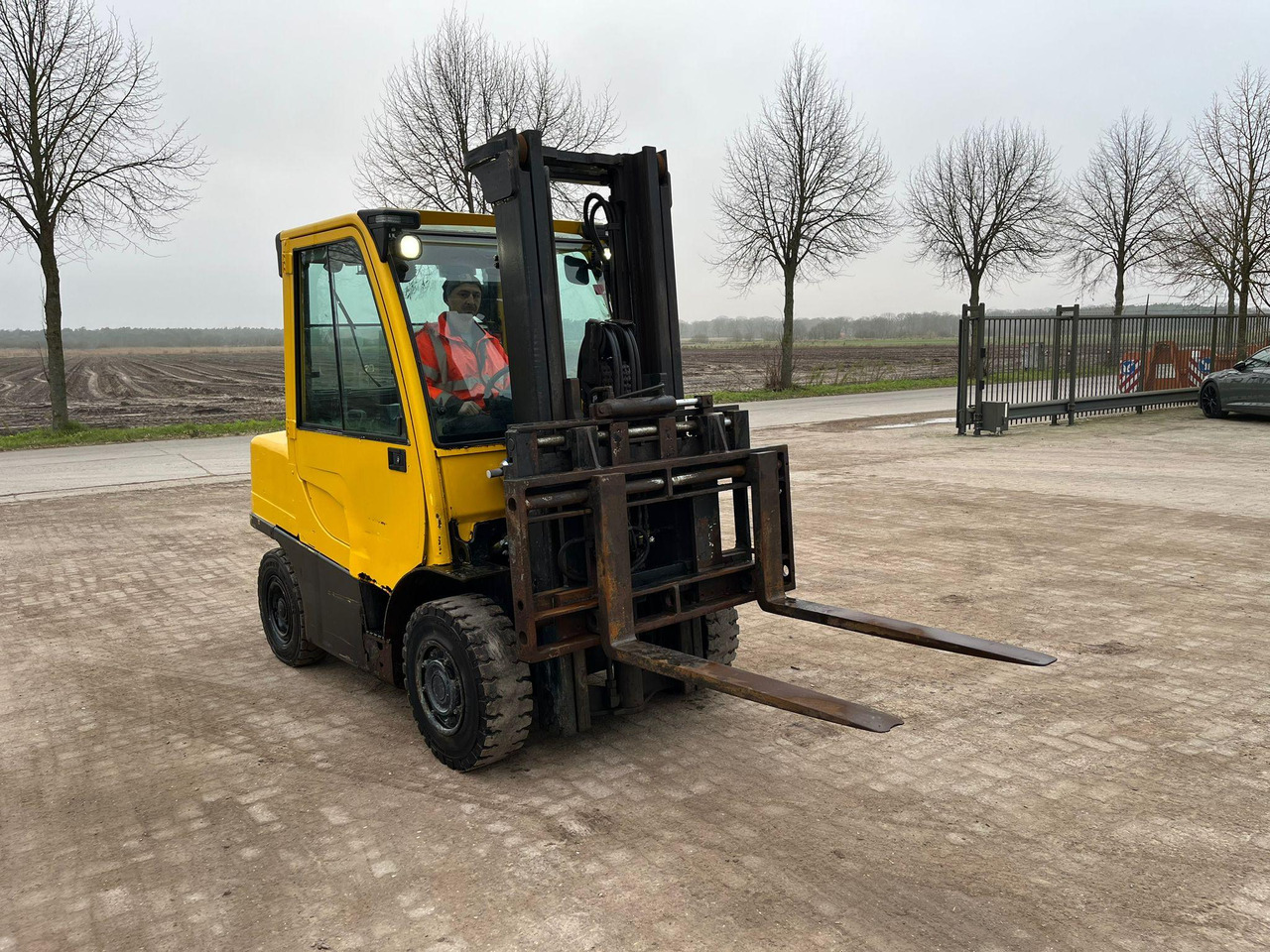 Hyster H4.5 - Dízel targonca: 5 kép. Hyster H4.5 - Dízel targonca: 5 kép.