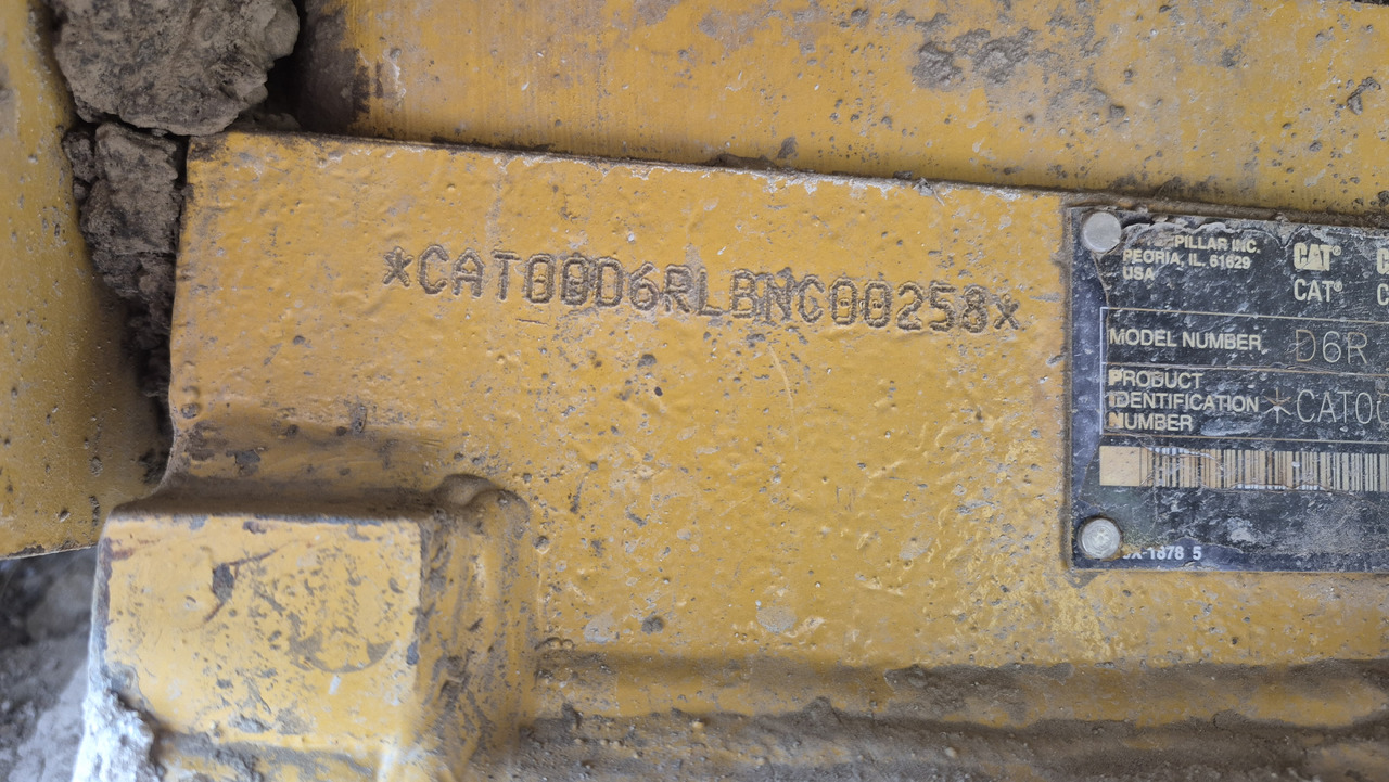 CATERPILLAR D6R II DS LGP lízing CATERPILLAR D6R II DS LGP: 13 kép.