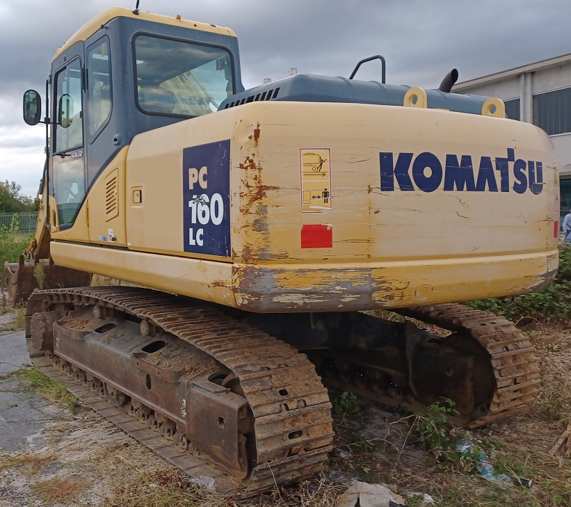 KOMATSU PC 160 LC-7K - Lánctalpas kotró: 5 kép. KOMATSU PC 160 LC-7K - Lánctalpas kotró: 5 kép.