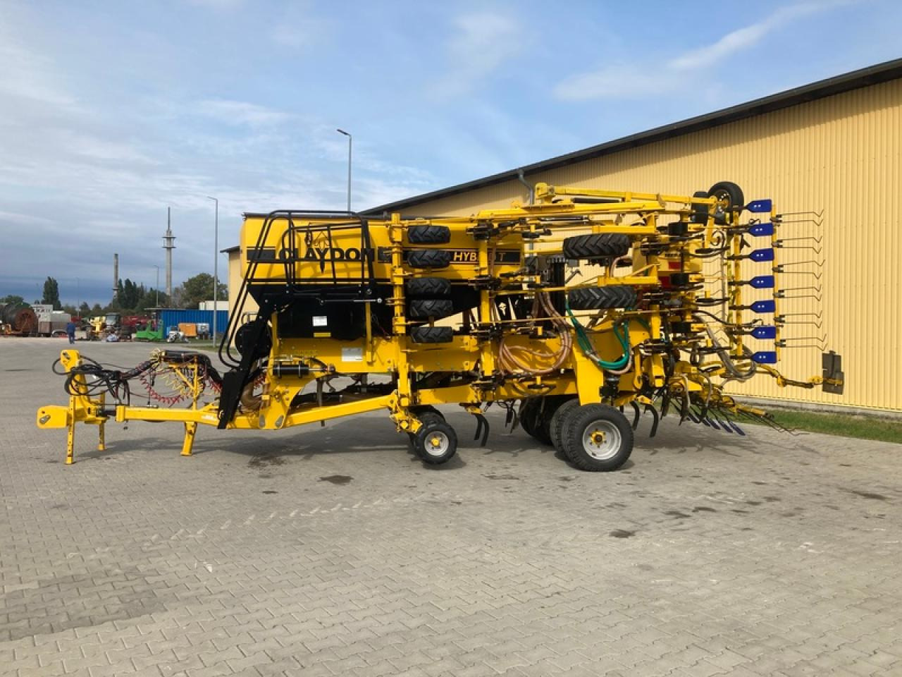 CLAYDON HYBRID T 6 VIEL ZUBEHÖR - Precíziós vetőgép: 2 kép. CLAYDON HYBRID T 6 VIEL ZUBEHÖR - Precíziós vetőgép: 2 kép.