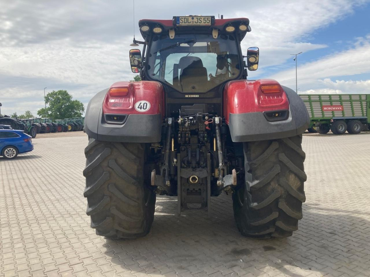 Case-IH OPTUM 270 CVX RTK - Traktor: 3 kép. Case-IH OPTUM 270 CVX RTK - Traktor: 3 kép.
