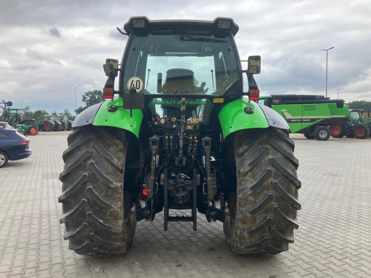 Deutz-Fahr 610 TTV - Traktor: 4 kép. Deutz-Fahr 610 TTV - Traktor: 4 kép.