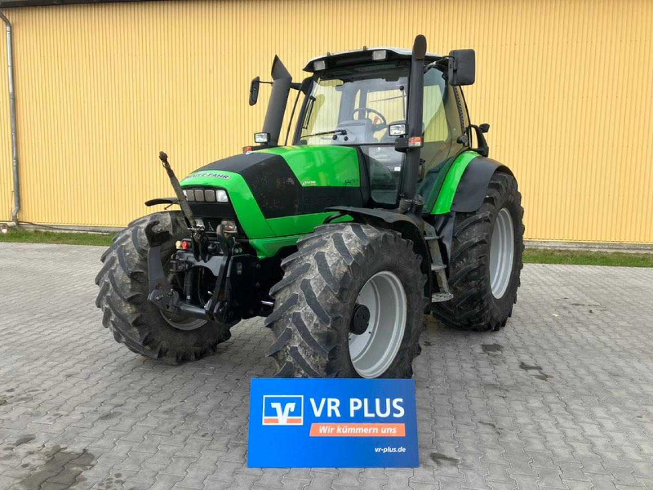 Deutz-Fahr 610 TTV - Traktor: 1 kép. Deutz-Fahr 610 TTV - Traktor: 1 kép.